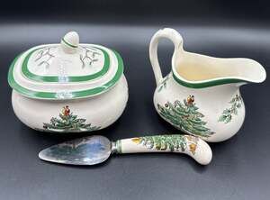 Vintage Spode Christmas Tree Cream & Sugar Bowl And Cheese Knife 1990’s England
